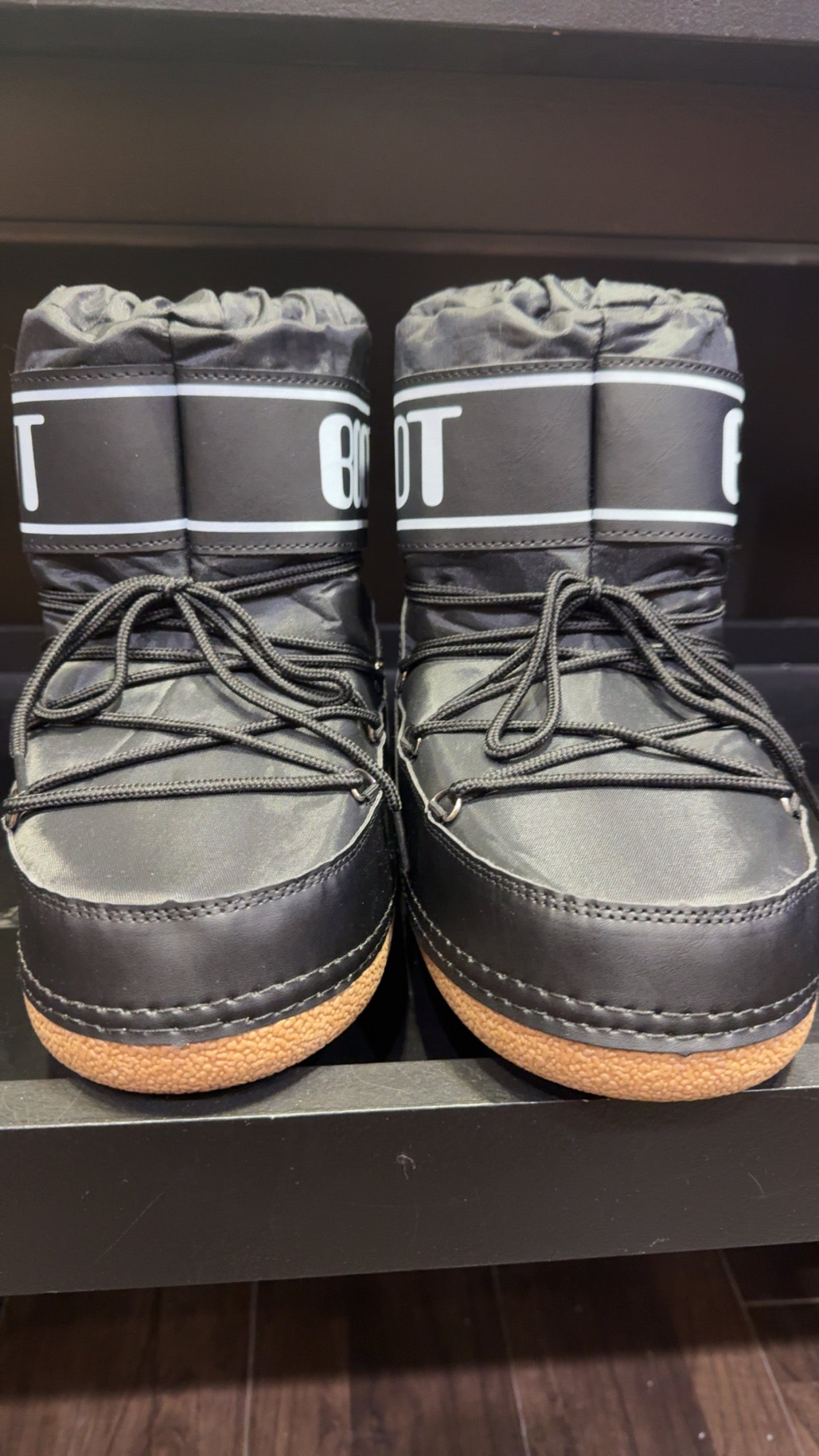 Snow Boots
