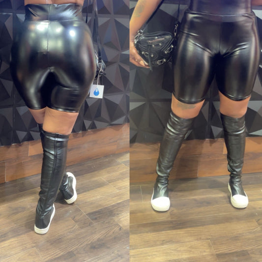 Yanni Black Leather Shorts